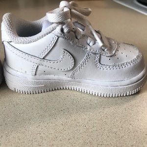 Toddler 5C white Nike Air Force Ones
